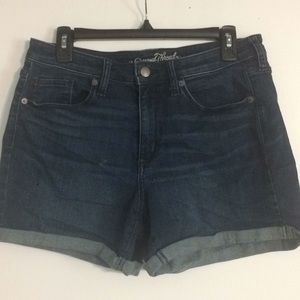 Universal Thread Shorts